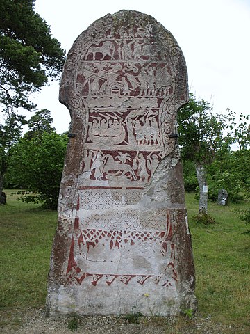 Stora Hammars I picture stone which has a depiction of a valknut.